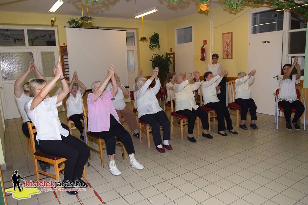 idosek_napja_napsugar_kistelek_2018_027
