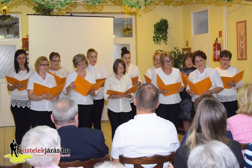 idosek_napja_napsugar_kistelek_2018_027